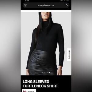 Deveaux Black Turtleneck Sweater